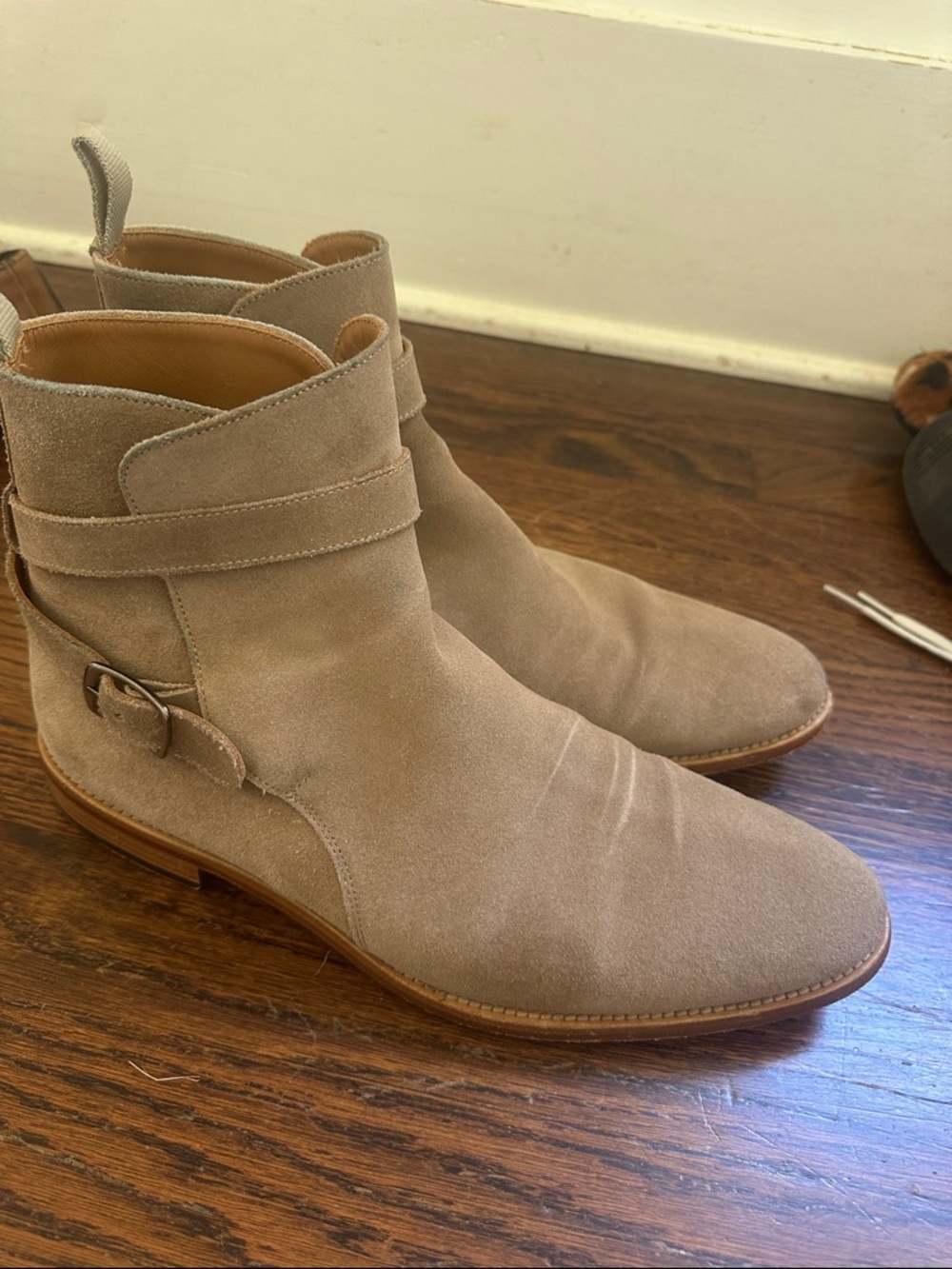 Taft Dylan Men’s Beige Suede Ankle Boots
